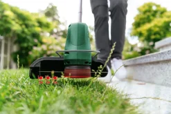 Bosch EasyGrassCut 18V-26 gresstrimmer | Ryddesager & Gresstrimmere