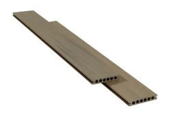 Kirkedal by TreeTops Heimdal kompositt Eik/Hardwood 22 x 130 x 4000 mm | Terrassebord