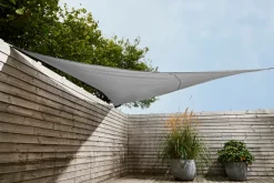 Sunlife Solseil Bari trekantet 3,6 x 3,6 x 3,6 meter - ® | Sesongavslutning|Parasoller Og Markiser